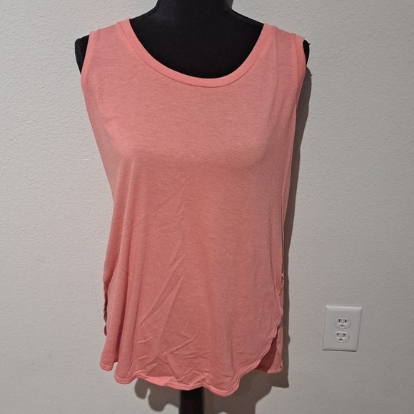 Magellan Outdoors Tops - MAGELLAN Outdoors fish gear large classic fit moisture-wicking tank